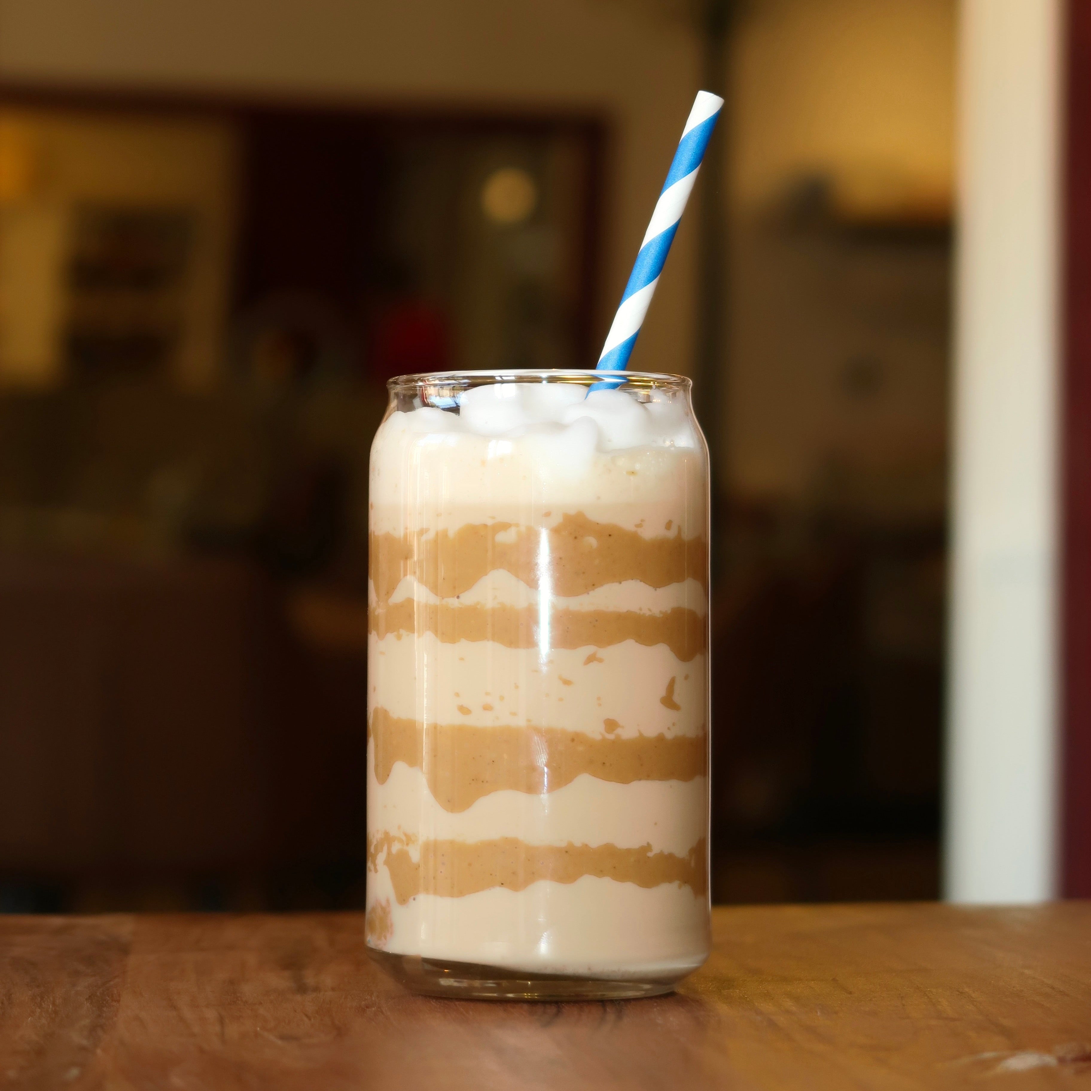 Café latte au lait végétal à Ollioules près de Sanary et Six-Fours